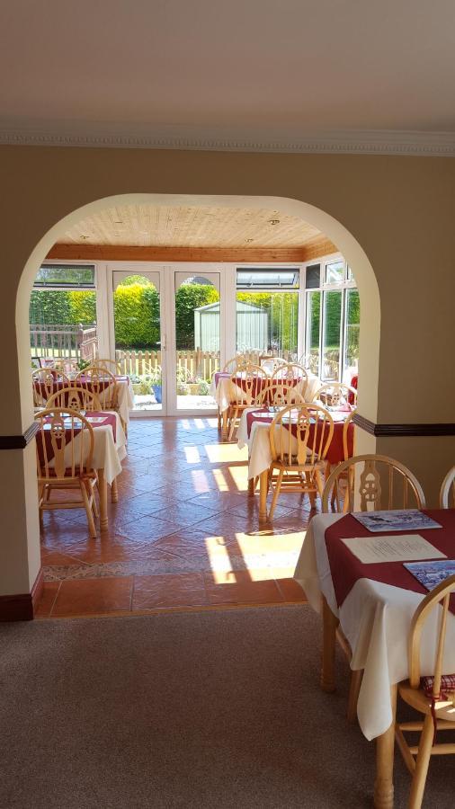 Riverwalk House B&B Oughterard Esterno foto